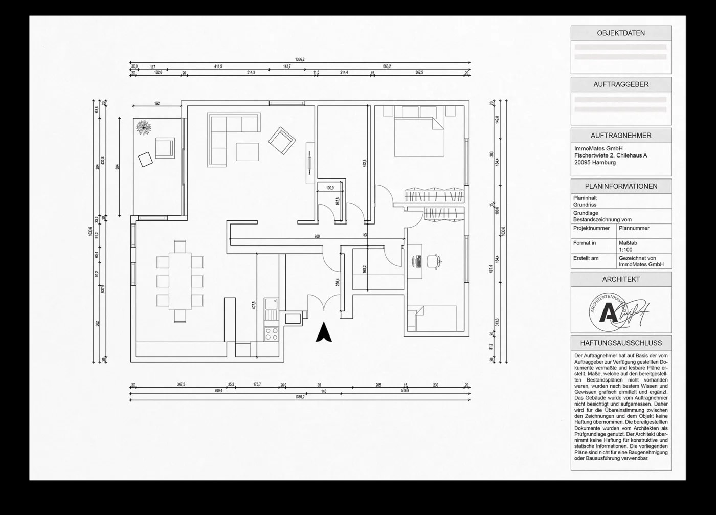 Bemasster Grundriss einer 5-Zimmer-Wohnung mit Details und architektenstempel.